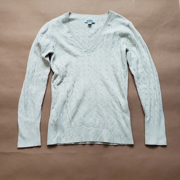 Old Navy Cream Cable Knit Design Sweater Medium - Picture 2 of 5